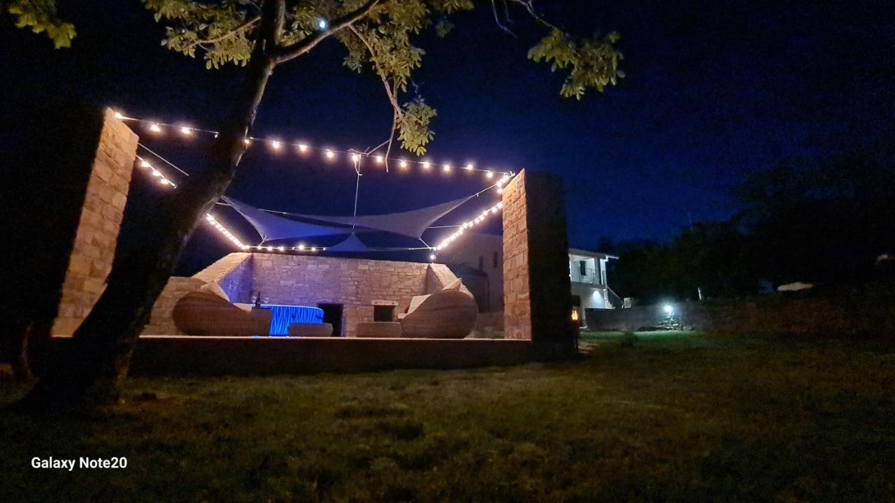 Апартаменты Hisa Kapis With Hot Tube Копер Экстерьер фото